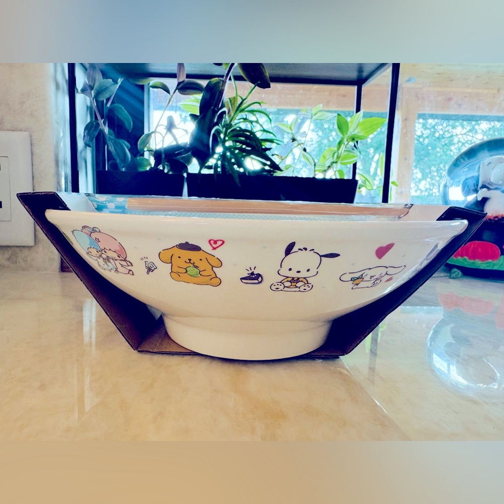 Hello Kitty & Friends Ceramic bowl w/ chopsticks - Pochacco, My Melody, Keroppi,